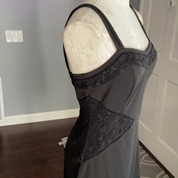 WHBM Flutter Hem Black Lace Insert Dress - Picture 4 of 8